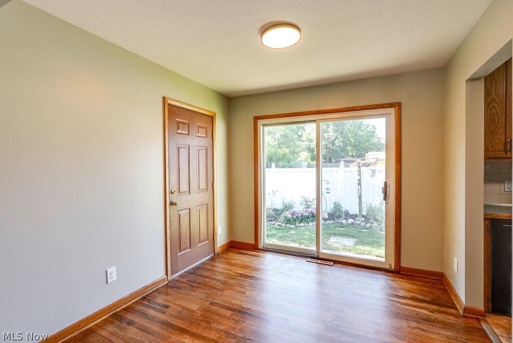 Hiwood Heights - Residential