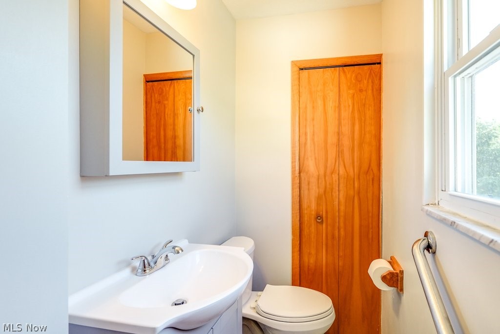 Hiwood Heights - Residential