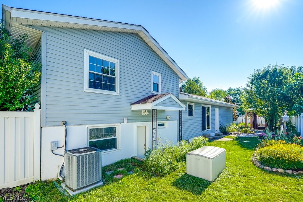Hiwood Heights - Residential