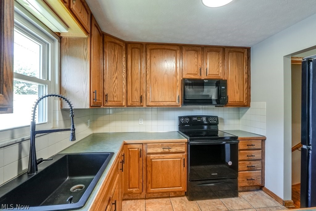 Hiwood Heights - Residential