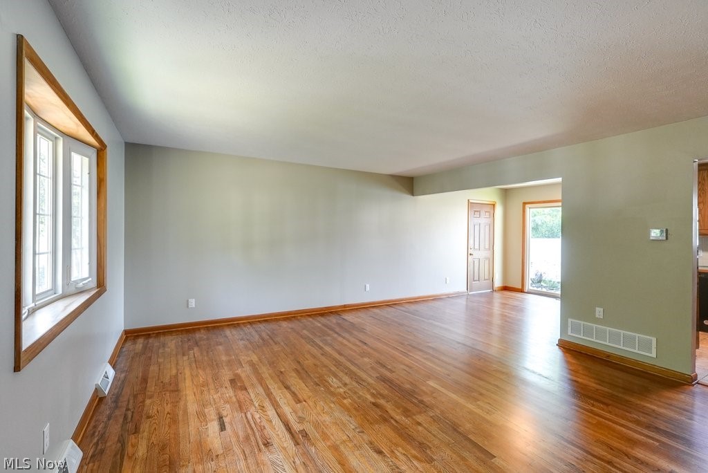 Hiwood Heights - Residential