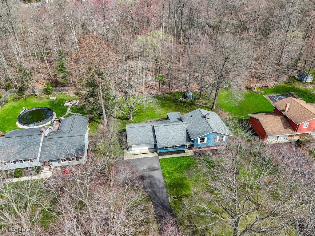 36525 Timberlane Drive, Solon, Ohio image 40