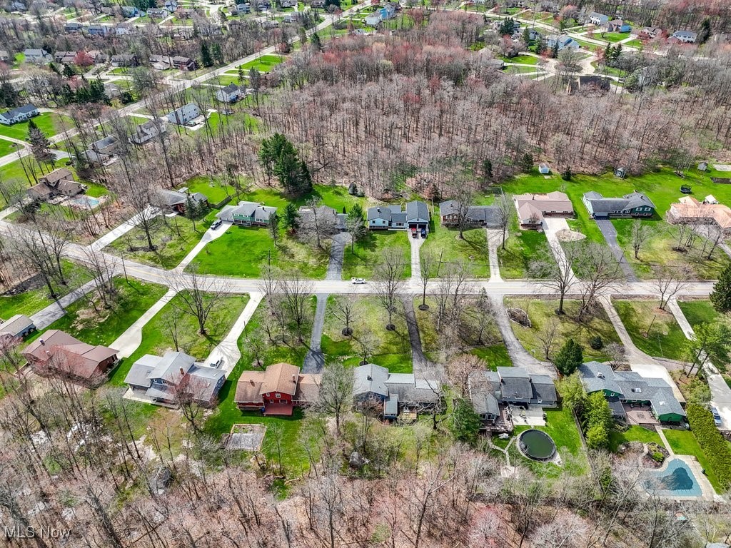 36525 Timberlane Drive, Solon, Ohio image 45