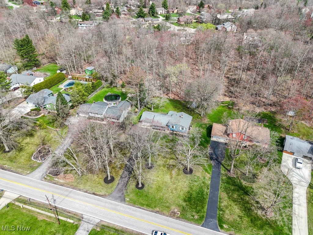 36525 Timberlane Drive, Solon, Ohio image 42