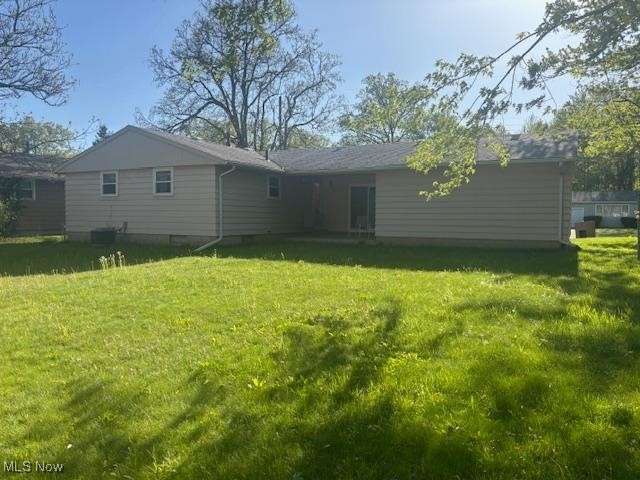 2708 Crestwood Drive, Warren, Ohio image 2