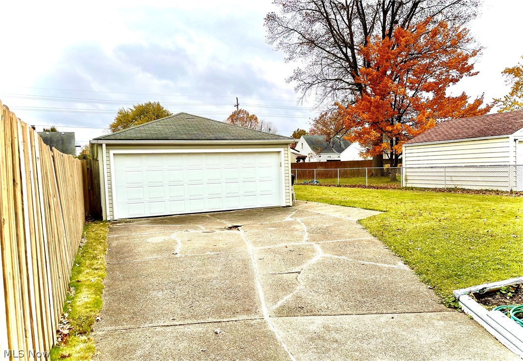 Brookpark Mdws 01 - Residential