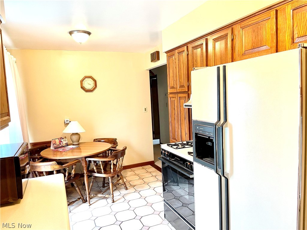 Brookpark Mdws 01 - Residential