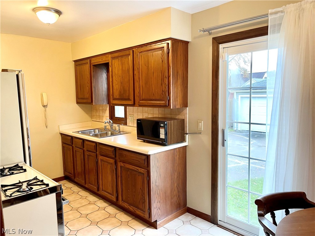 Brookpark Mdws 01 - Residential