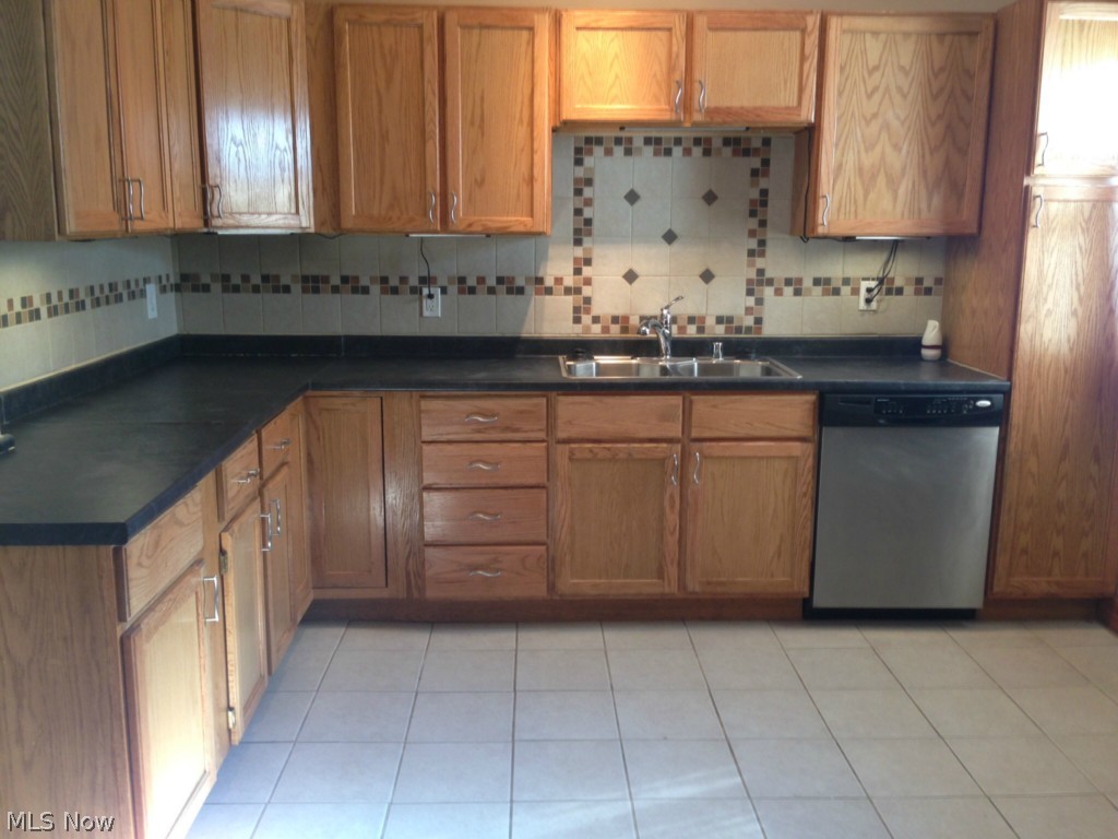 Helen A Smiths - Residential