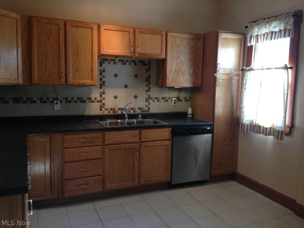 Helen A Smiths - Residential