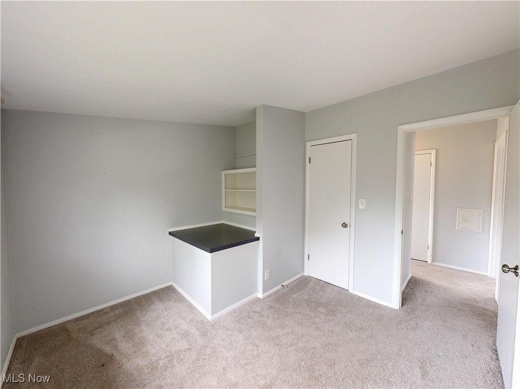2953 Cory Avenue, Akron, Ohio image 32
