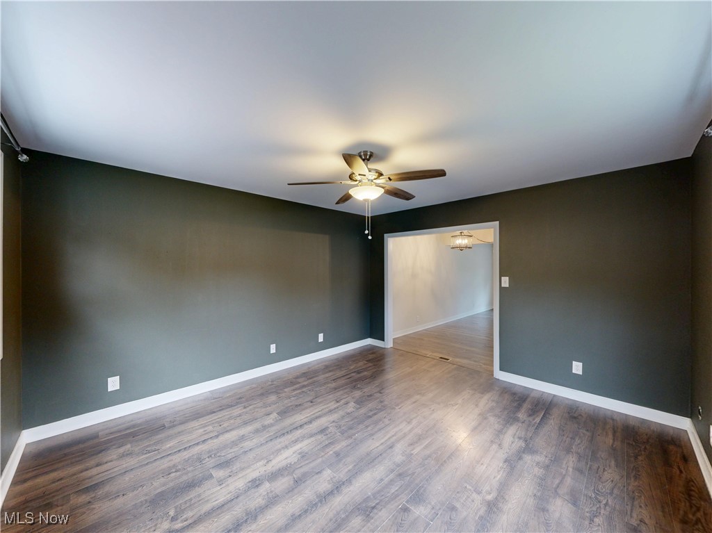 2953 Cory Avenue, Akron, Ohio image 16