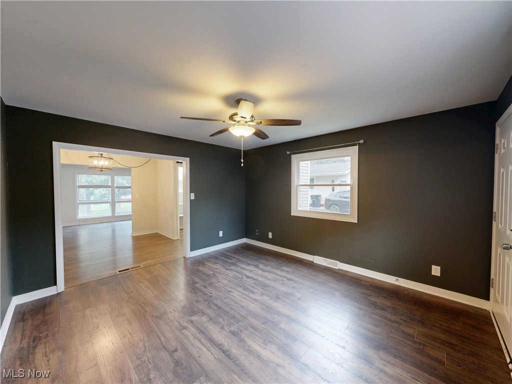 2953 Cory Avenue, Akron, Ohio image 15