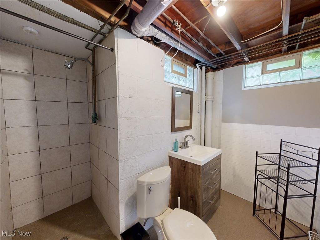 2953 Cory Avenue, Akron, Ohio image 35