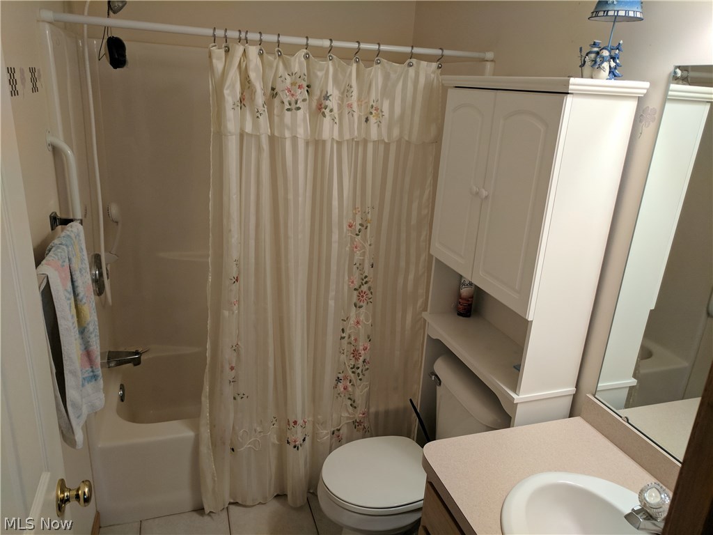 Canterbury Crossing - Residential