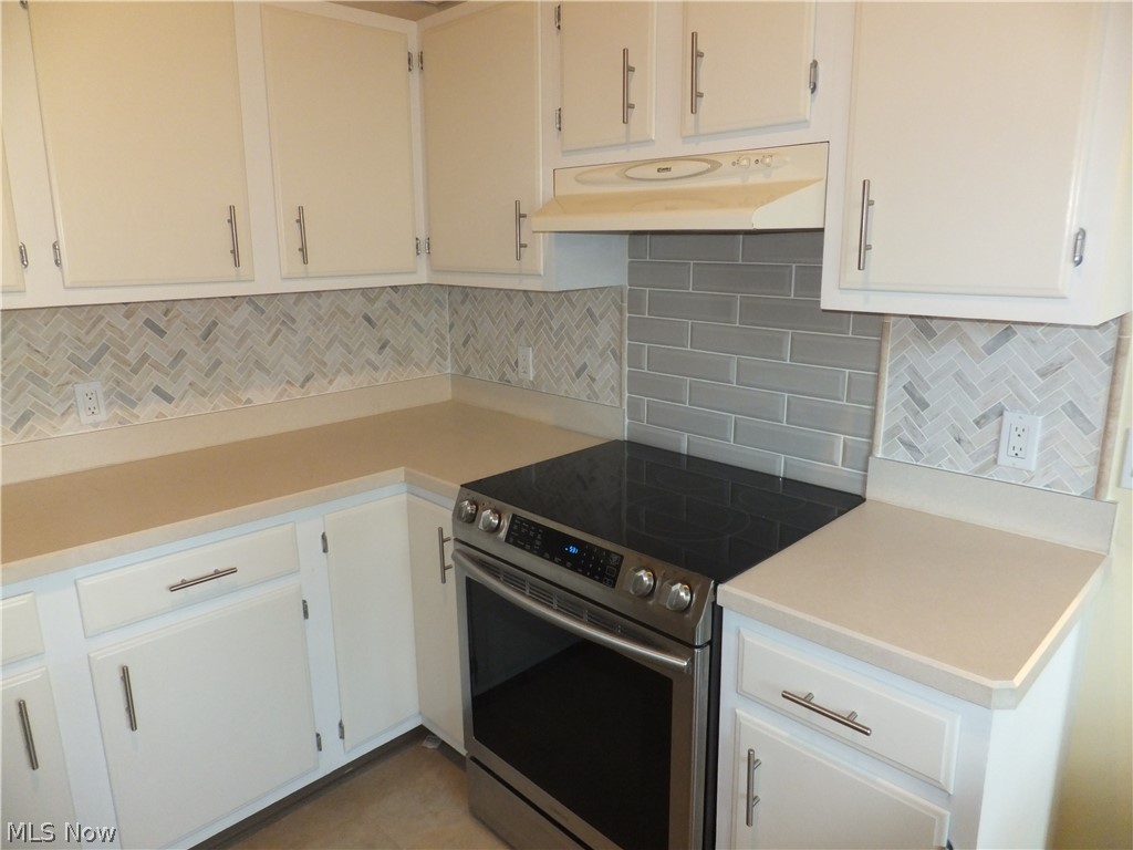 Windward Hills Condo - Residential