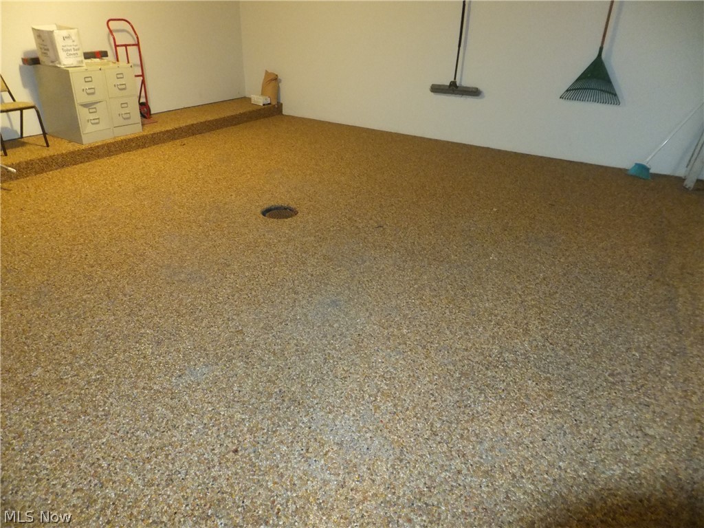 Windward Hills Condo - Residential