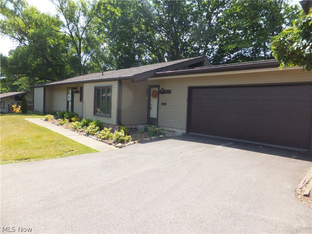 Windward Hills Condo - Residential