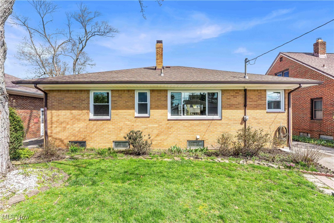 4303 Sheraton Drive, Parma, Ohio image 19