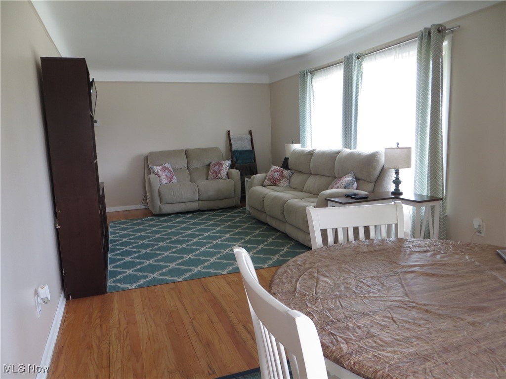 11141 Schwab Drive, Parma, Ohio image 10