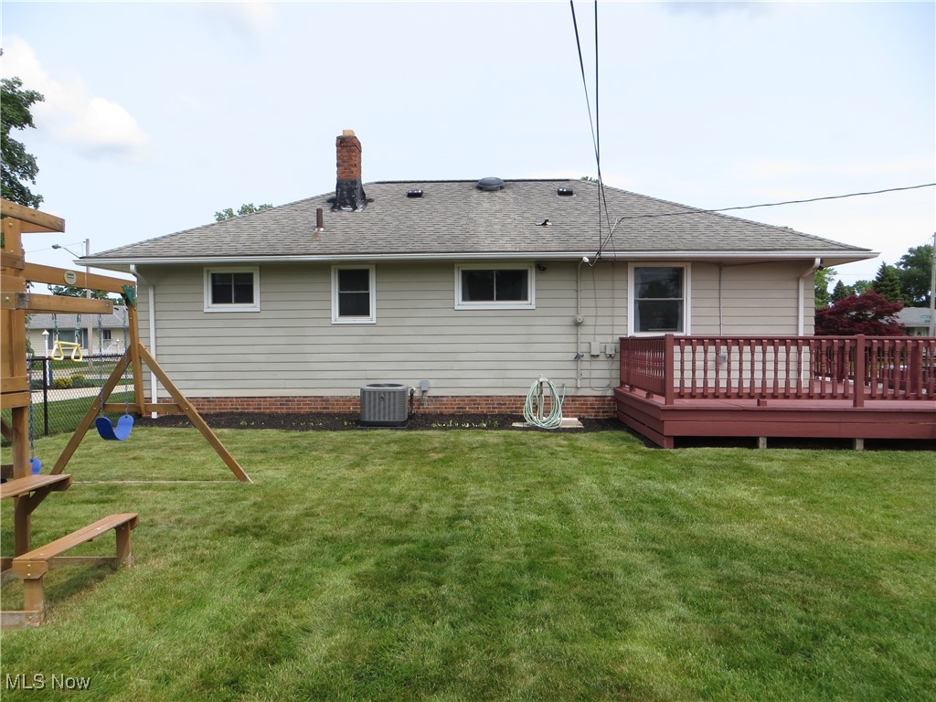 11141 Schwab Drive, Parma, Ohio image 4