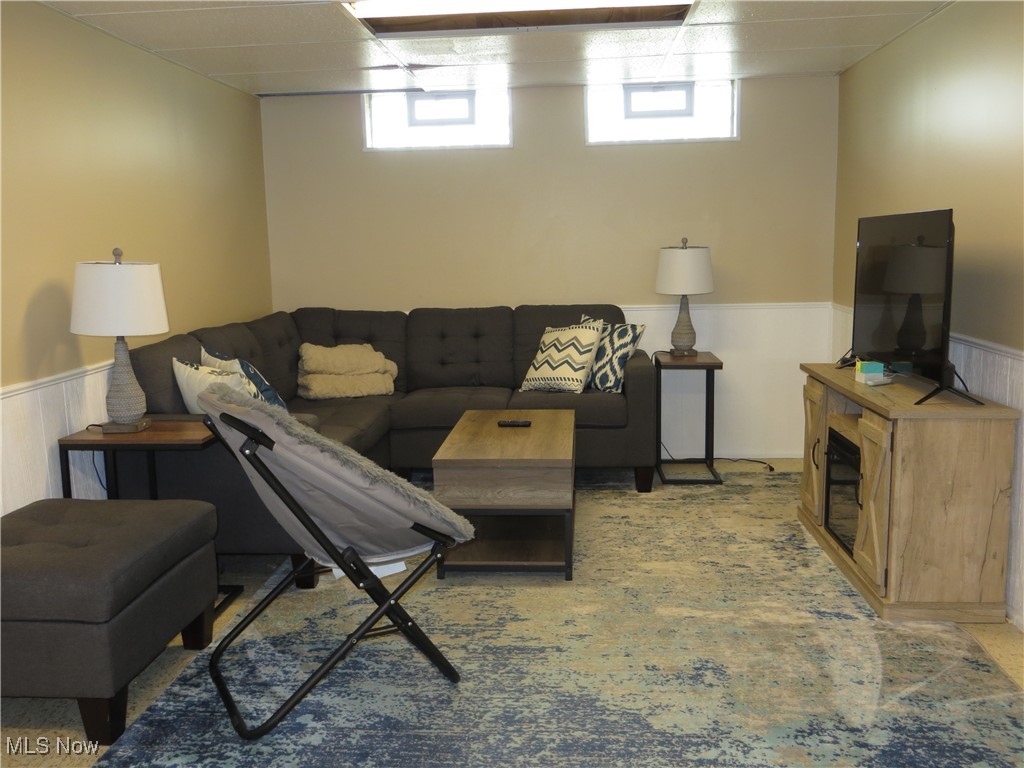 11141 Schwab Drive, Parma, Ohio image 31