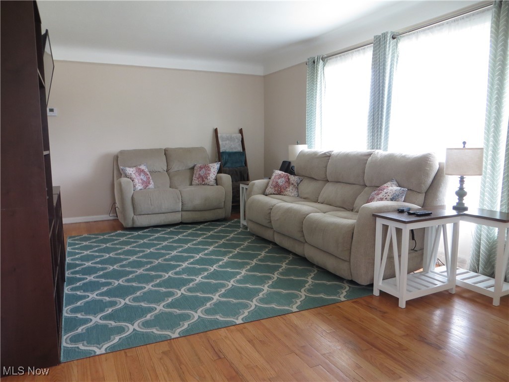11141 Schwab Drive, Parma, Ohio image 11