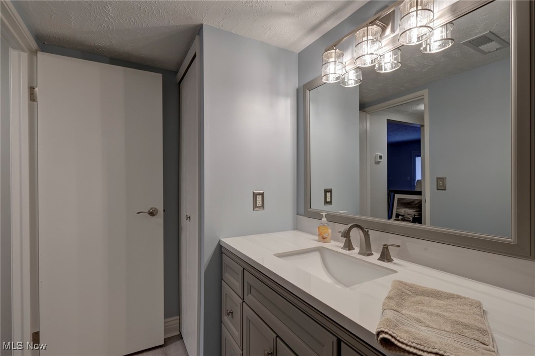 Estates I Condo - Residential