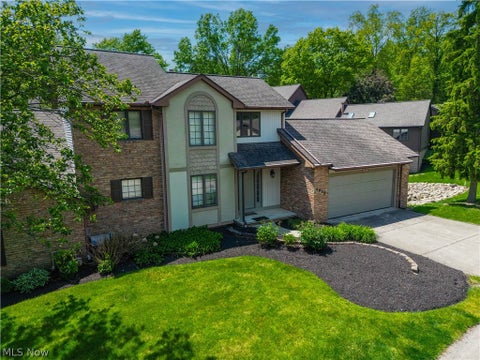 Condo For Sale - 4920 Pond Drive<br/> Stark County, North Canton, OH 44720