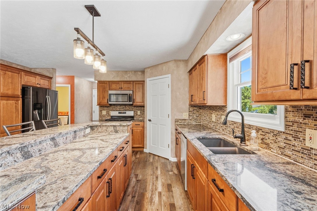 3791 Center Road