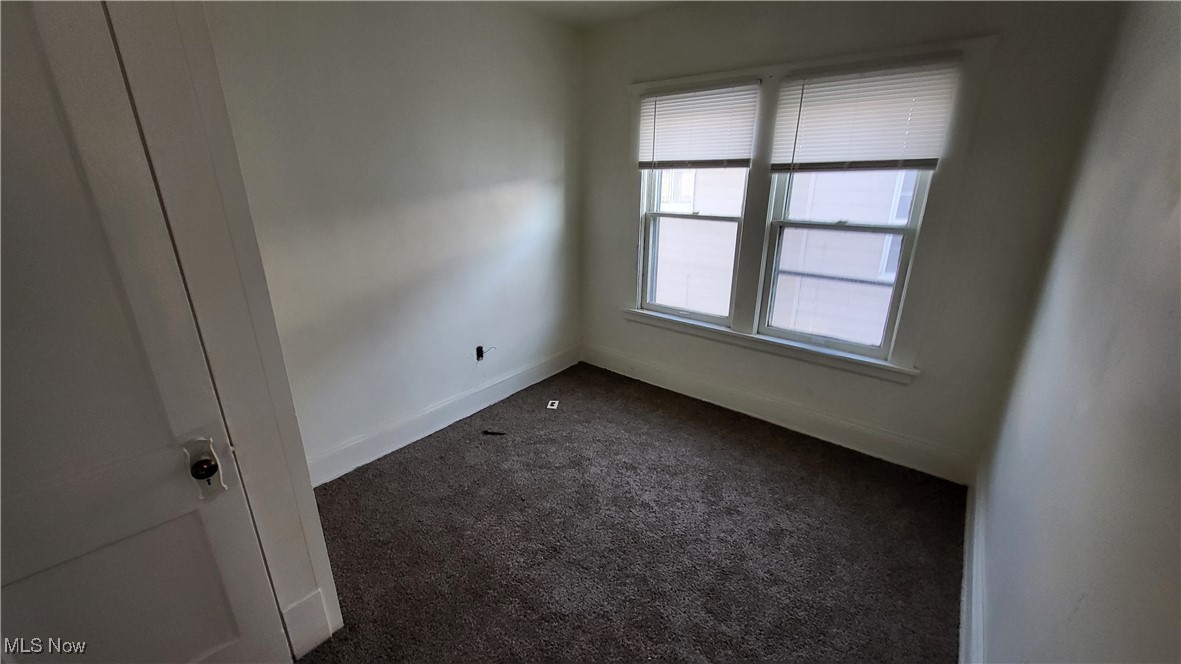 Cleveland, Ohio 44108, United States, 2 Bedrooms Bedrooms, ,1 BathroomBathrooms,Residential,Active,9557