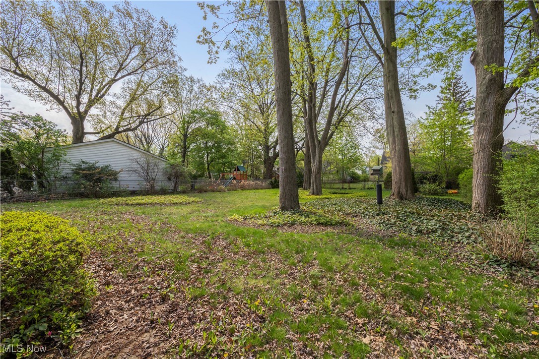 26907 Lake Road, Bay Village, Ohio image 22