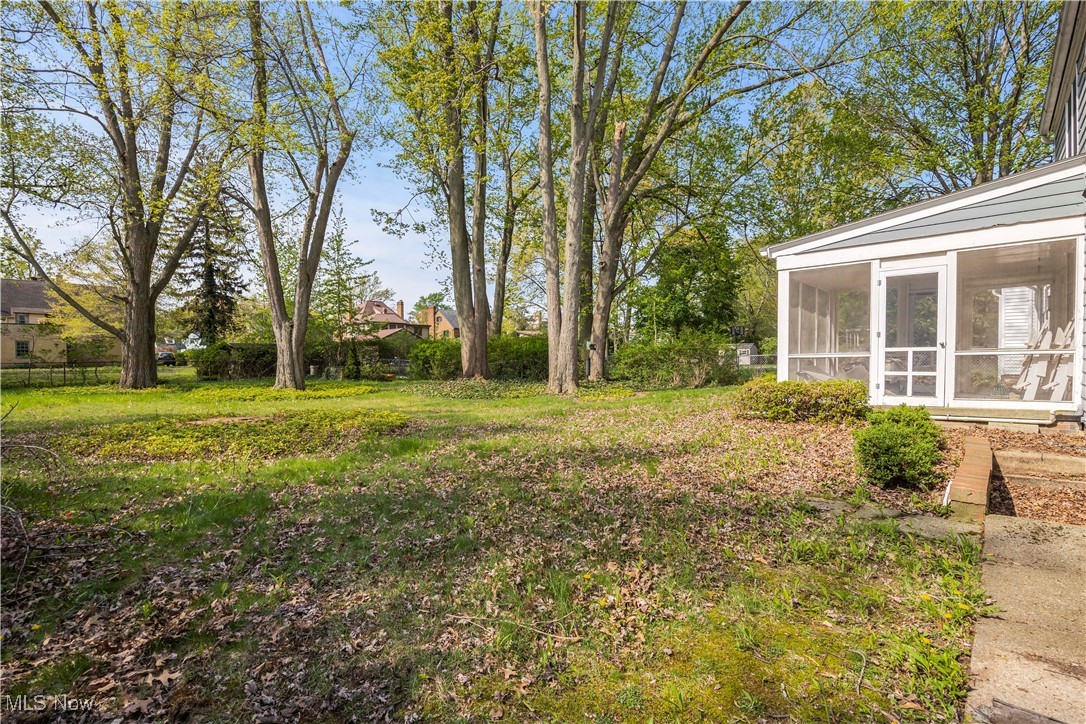 26907 Lake Road, Bay Village, Ohio image 8