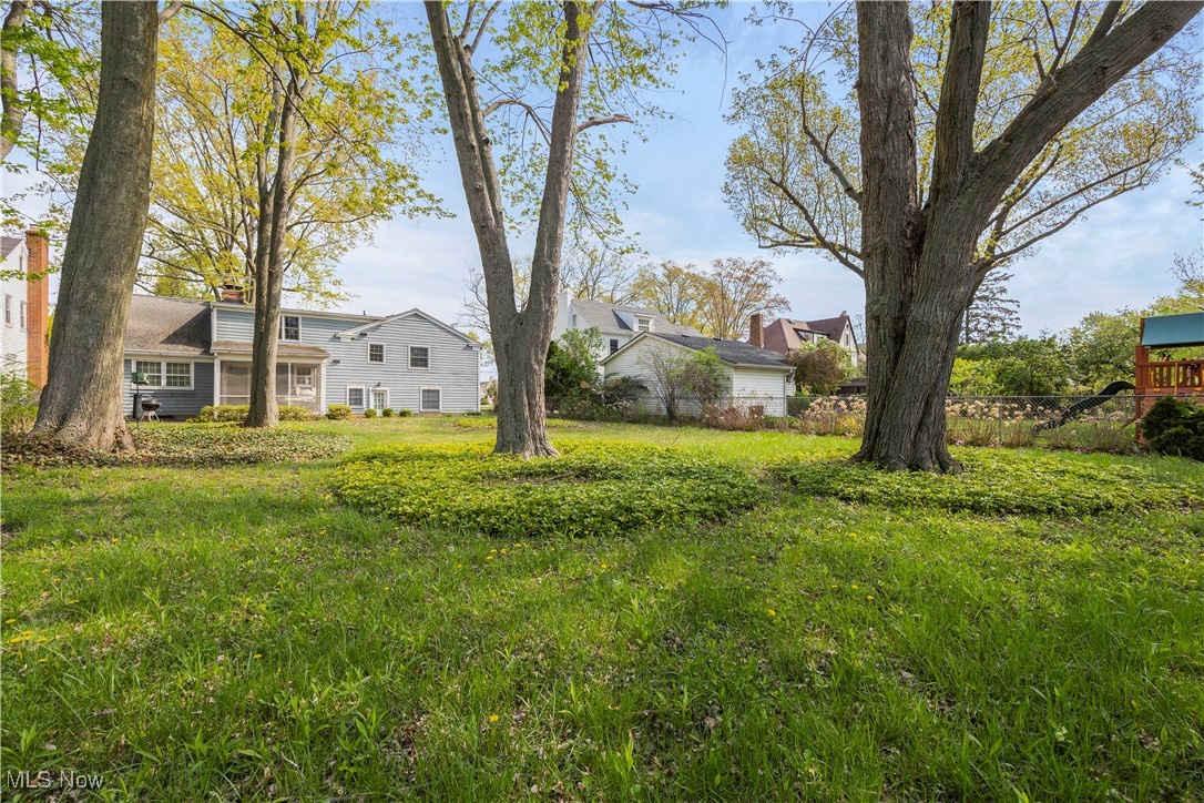 26907 Lake Road, Bay Village, Ohio image 21