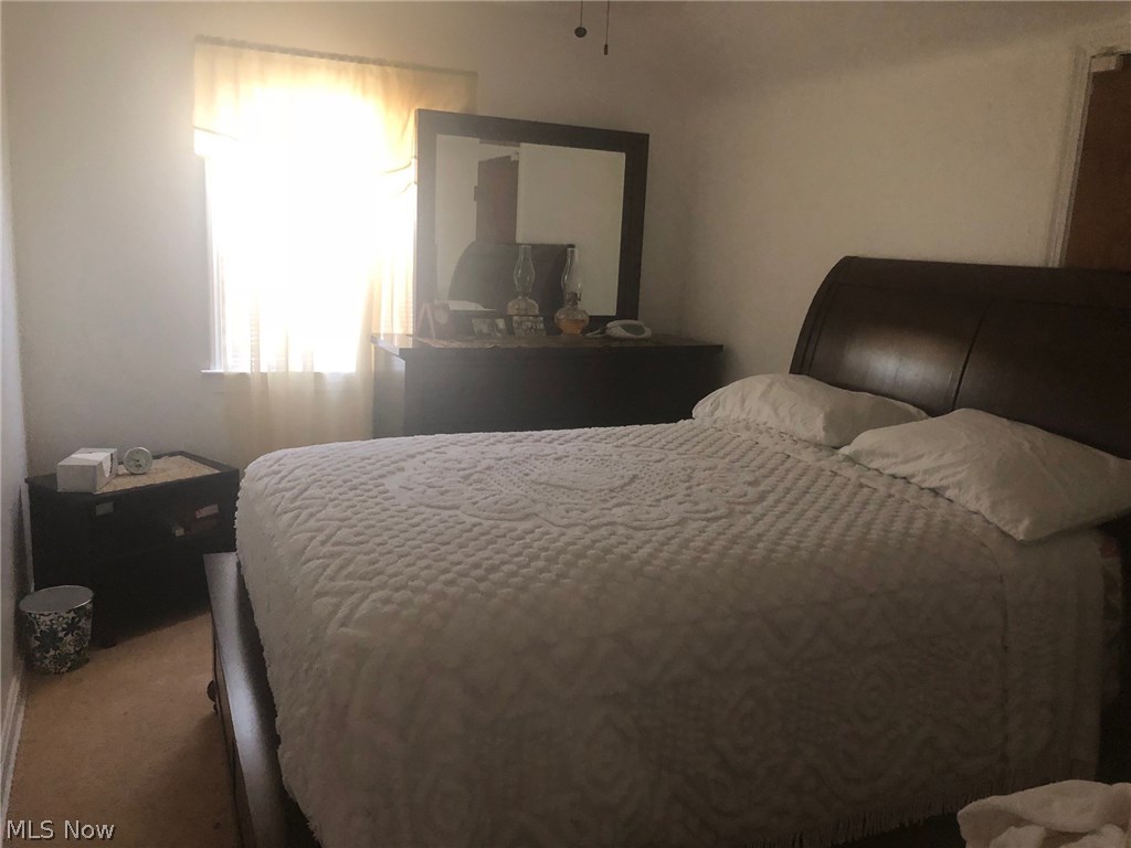 Helper-Hart Realty Cos Lee H - Residential