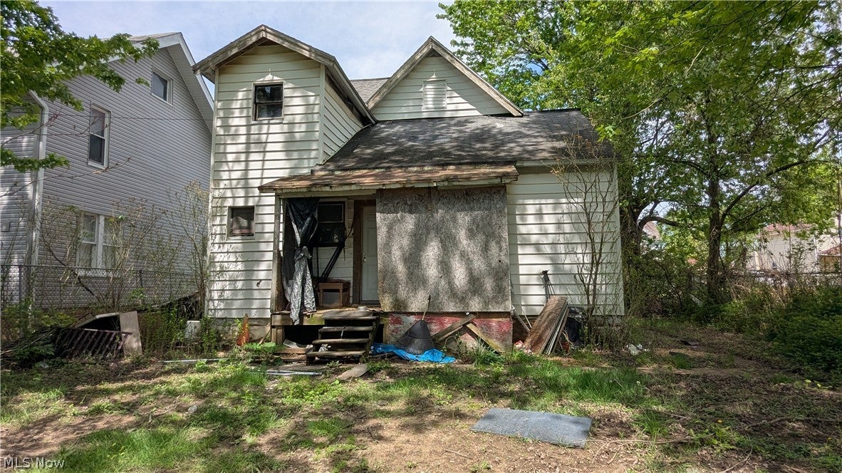 197 Buckingham Avenue