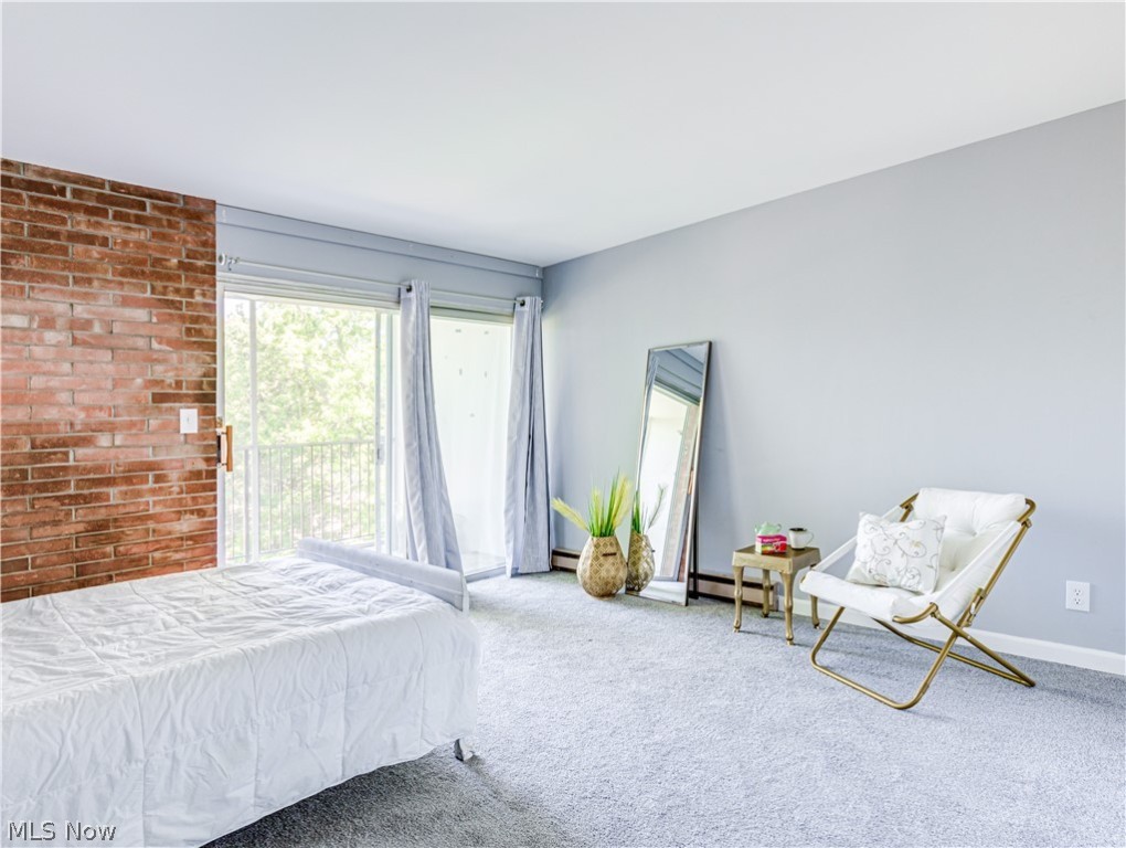 Seven Stories East - Residential