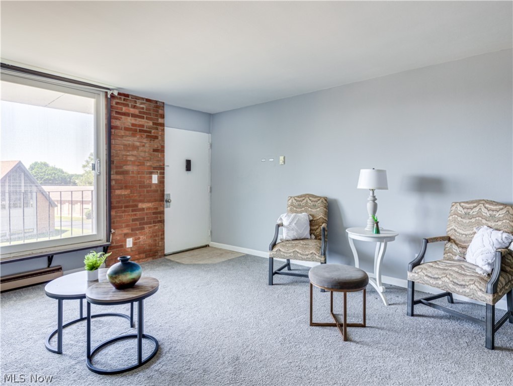 Seven Stories East - Residential