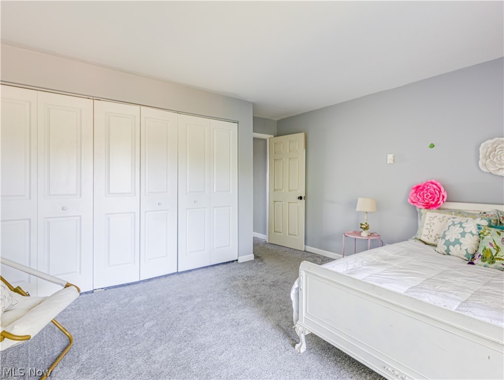 Seven Stories East - Residential