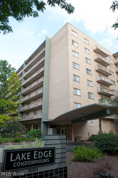 Lake Edge Condos - Residential