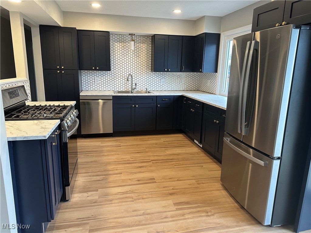 Lakeway Woods Sub 1 - Residential