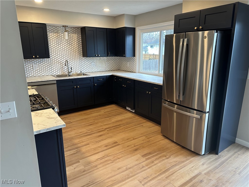 Lakeway Woods Sub 1 - Residential