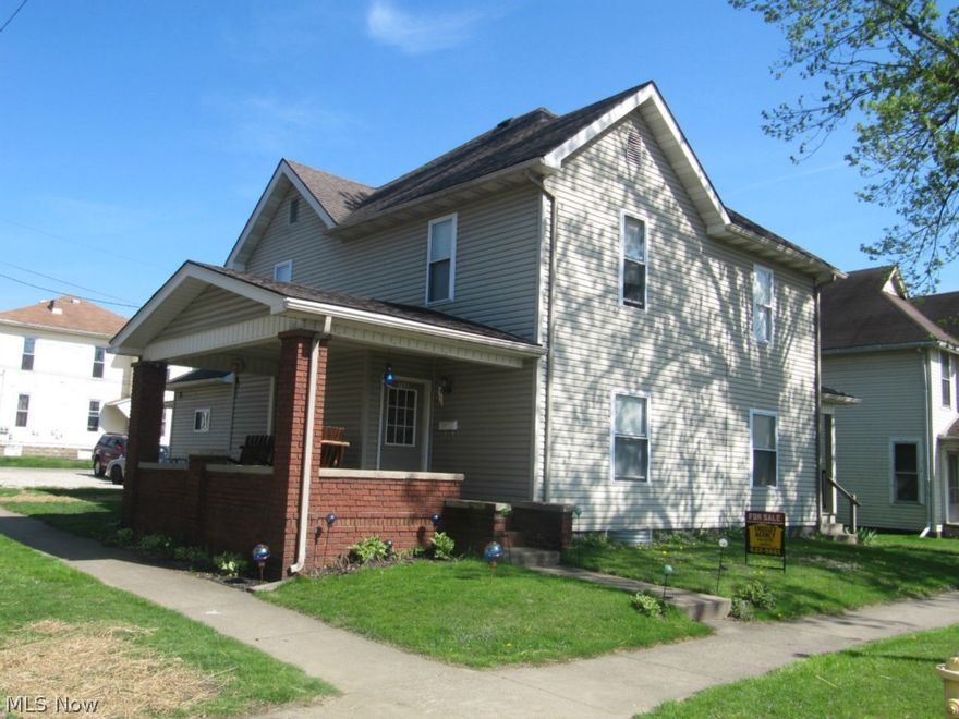 Duplex completely remodeled in 2001 by Gerald Ransom.  Updates include kitchen, heating, plumbing, electrical, carpet.  Very good condition.  Both sides rented; Monthly income of $925 (tenants currently pay water bill as well)