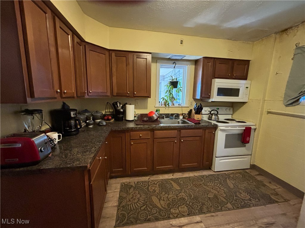 Avery Terrace Sub - Residential