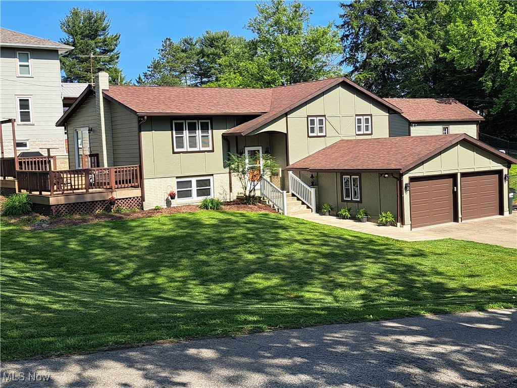 205 Lincoln Lane, New Concord, Ohio image 1