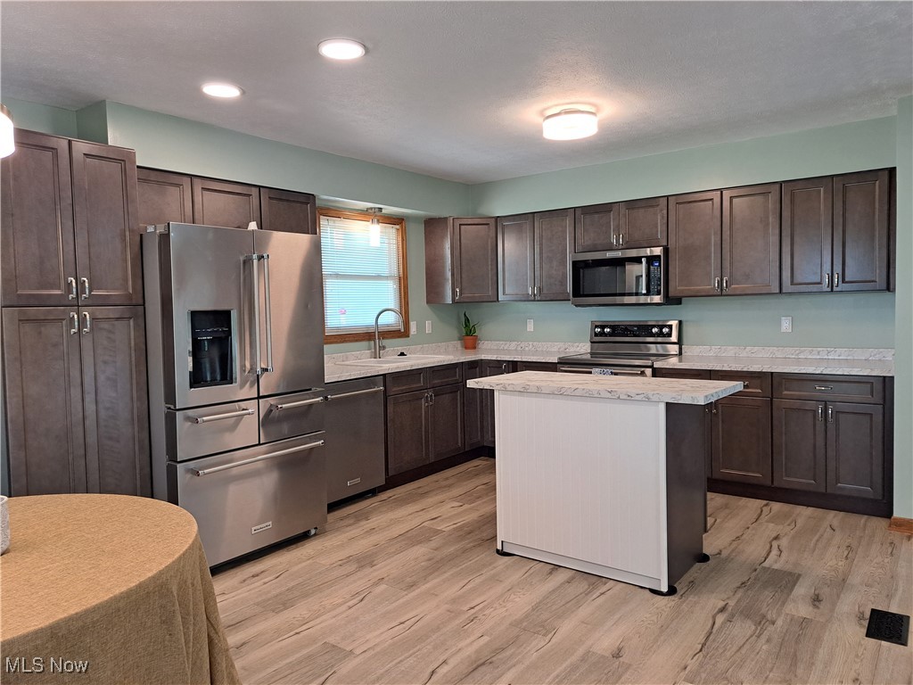 205 Lincoln Lane, New Concord, Ohio image 15