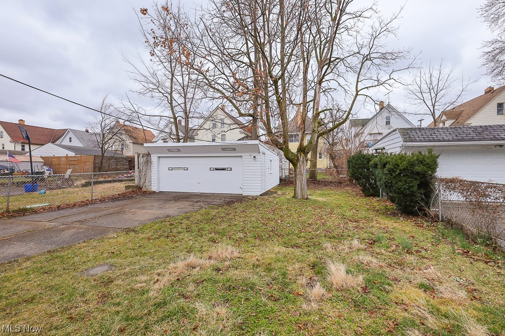 Brooklyn Realty Company Sub - Residential Lease