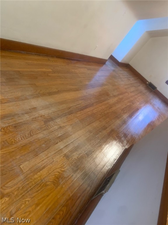 City/Youngstown - Residential Lease