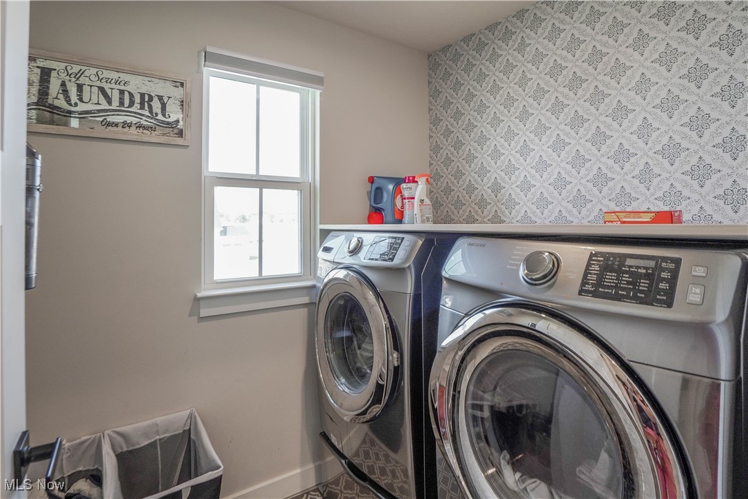 1404 Southbrook Circle, Canton, Ohio image 35