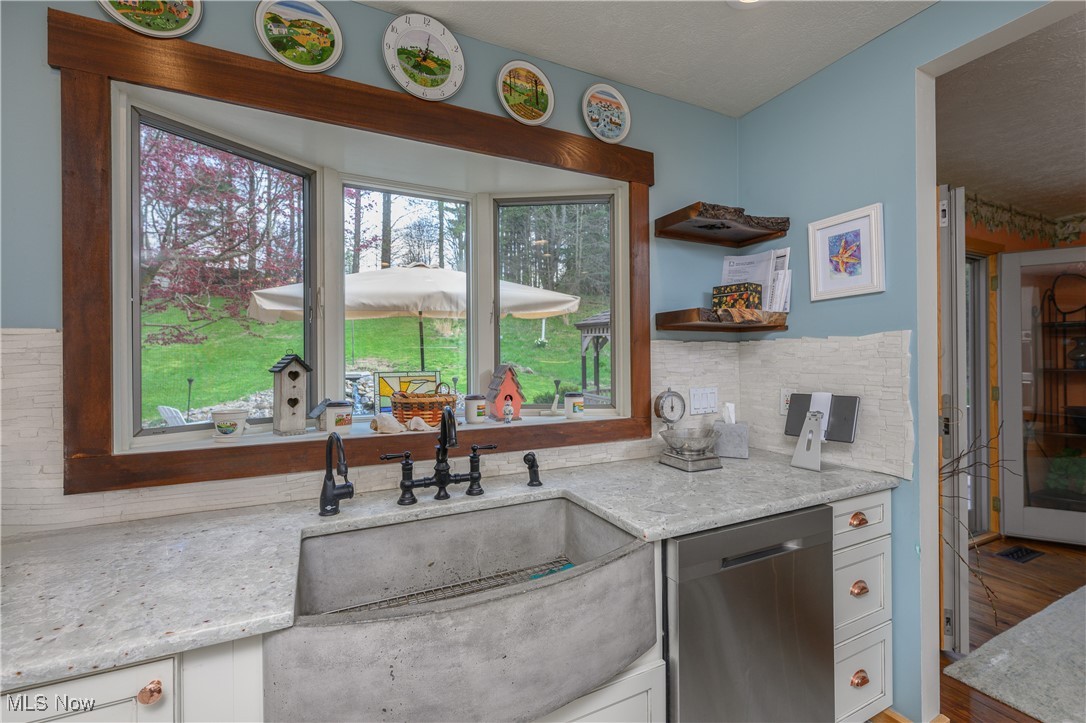 7685 Mt. Pleasant Rd, North Canton, Ohio image 26